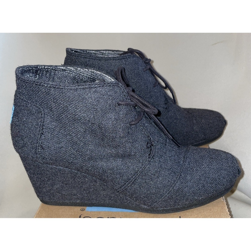 TOMS Womens 8.5 Desert Wedge Grey Wool Lace Up Ankle Booties Preppy Western